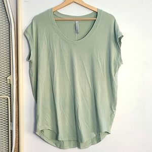 Athleta Exercise Tee